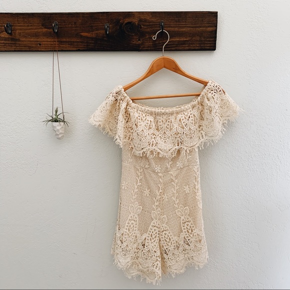 rsmr Pants - RSMR Lace kaitlyn romper beige M